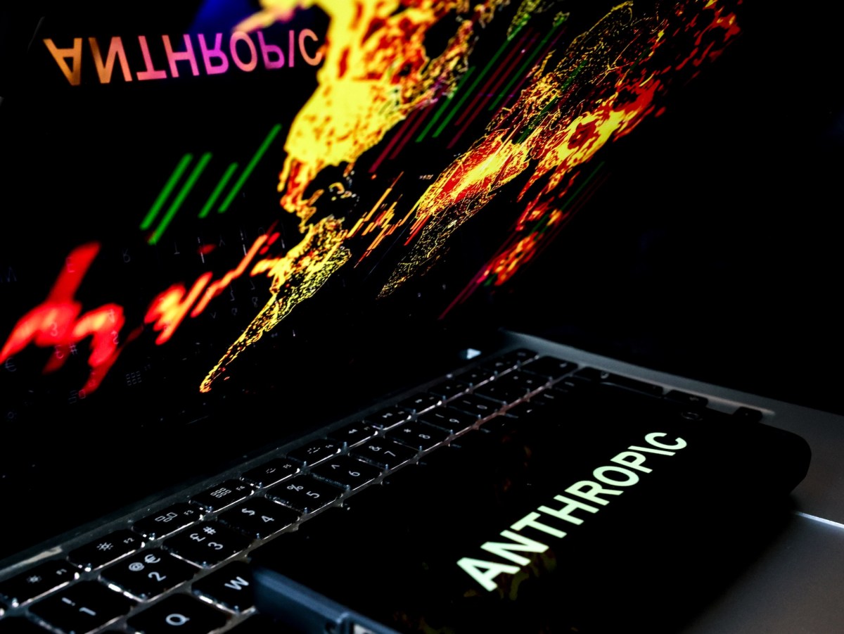 Anthropic Researcher Details Breakthroughs in Recursive Self-Improving AI Systems